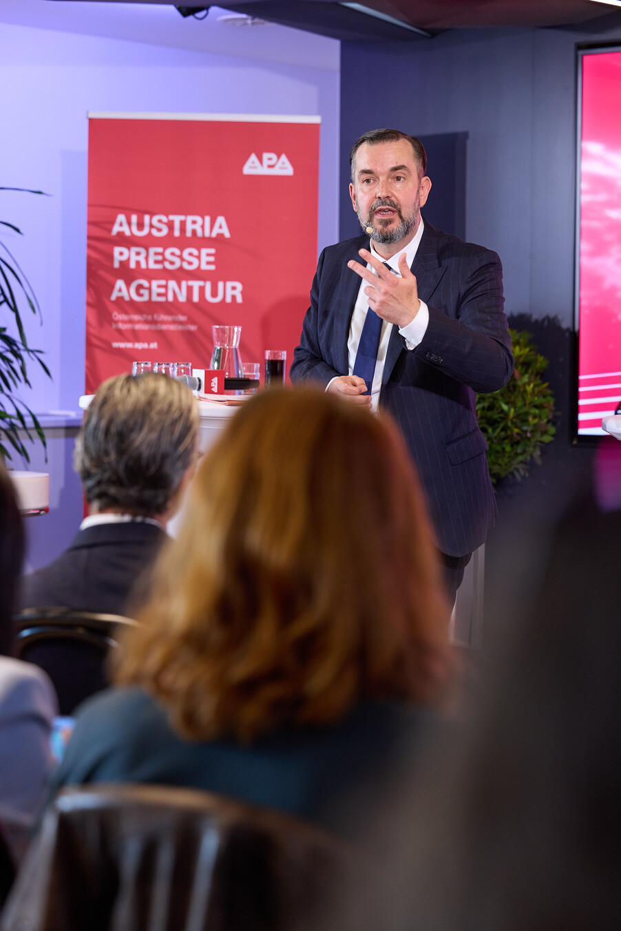 APA Buchpräsentation „Welt ohne Wahrheit“ — Foto 7